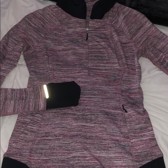 Lululemon Runderful 1/2 Zip - Picture 6 of 6